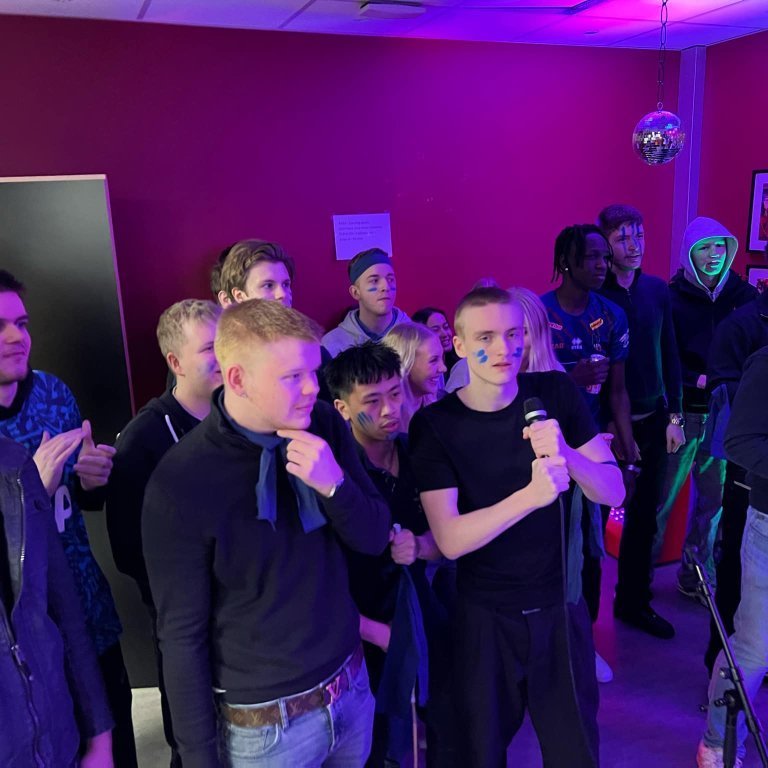 74573c04-13ed-4ad6-8b83-03c78e075ab8