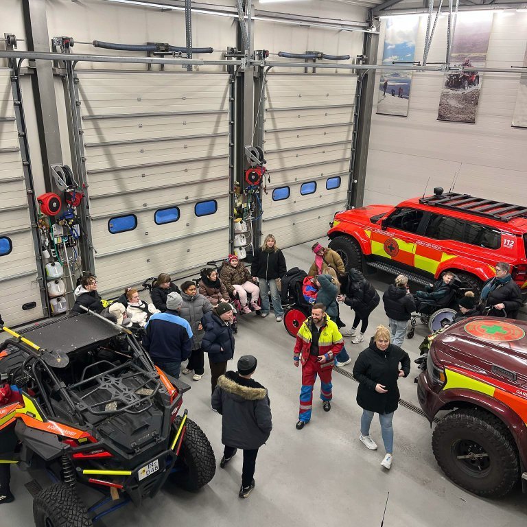 aae60321-9bcd-43c4-9023-e8ad98060747