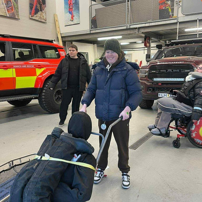 atthi85_dh2ydkwo-06lkjw3jqdj7keqtvia_qjo7_nph0