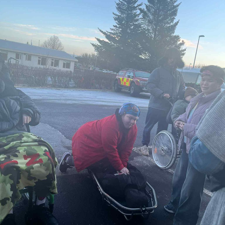 attszyys5grumwxo3aghsmc98c-r1jvdfu5-lcwheemd1e