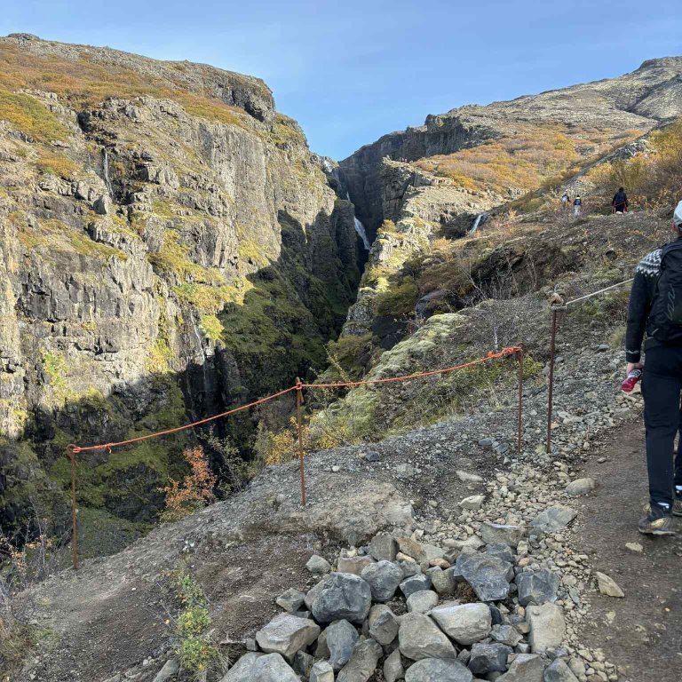 5f97d5a6-3dd6-4261-afc9-658a59848431