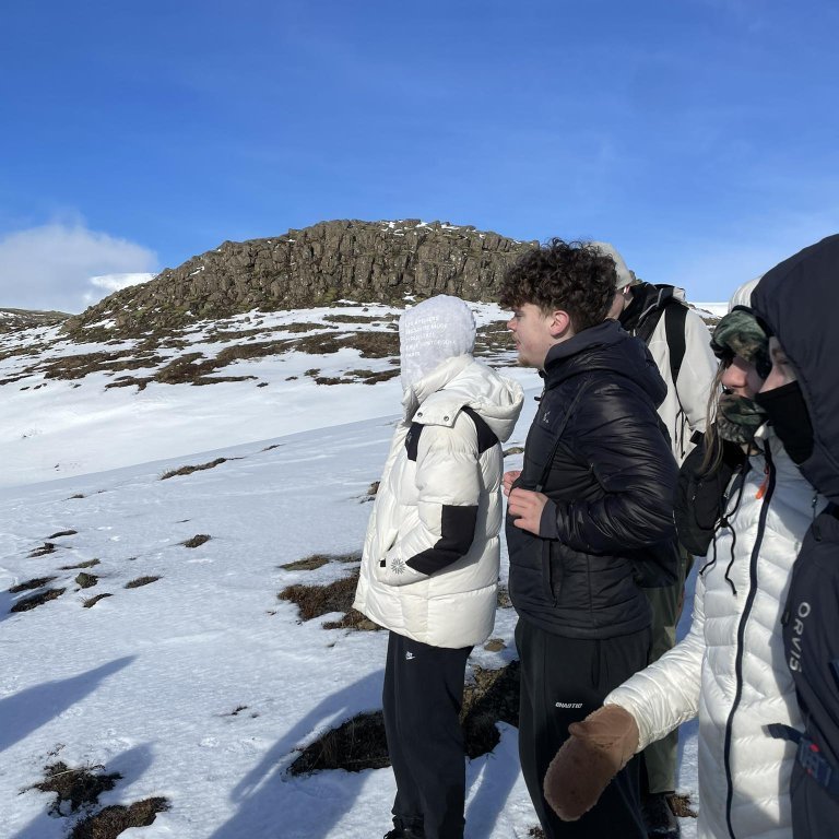 648909945_2150780875684224_3614802115389566844_n