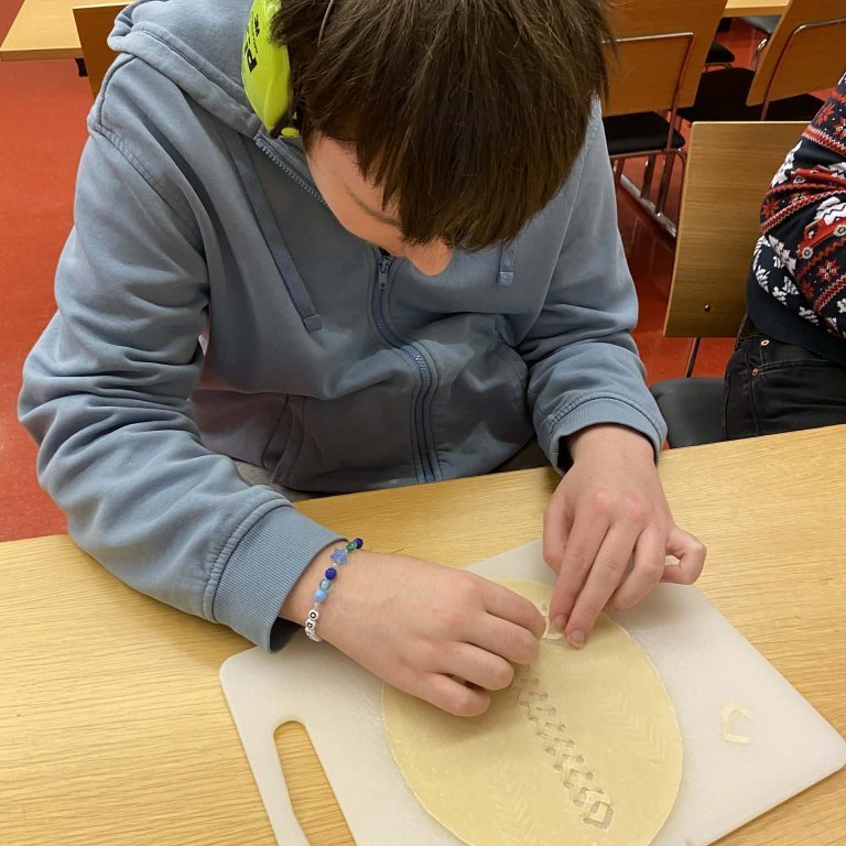 atti58ibsrqpcnies9um4q6le4z083mxzsoieodgpyr1us