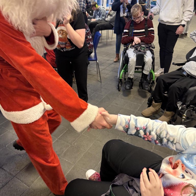 atty_jkyhpdznw1fgaolzyiwobayxydu1o2n5lneo9drqo