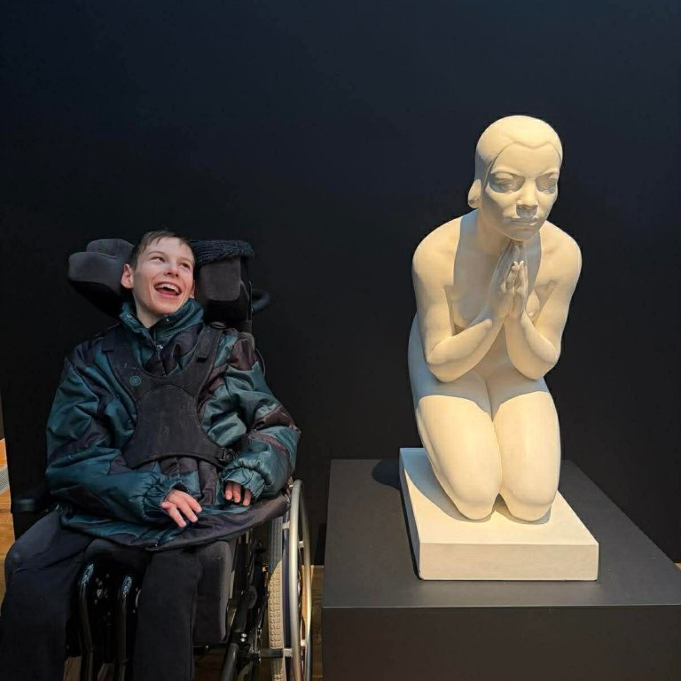 atty6bnos6eyvfz9aao0pg9at3yi4cid0gbgcewvirnujc