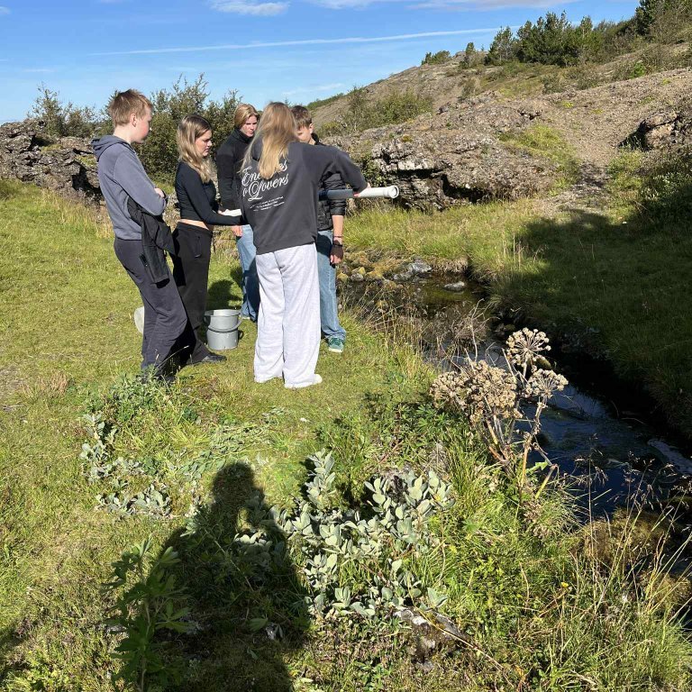 att0dmjgto0fvtev7zf9pv8hbiwryb4n3h6fdyfz2wywci