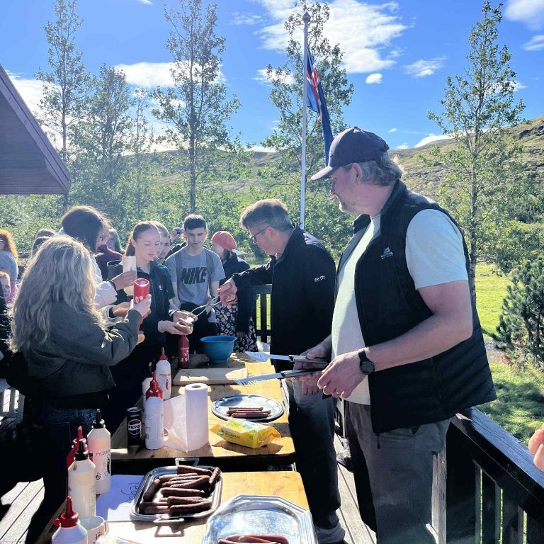 attfdkzx3stzqxwipelq9lw2mtcqqpcqb5sl9i5yefpwzc