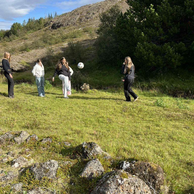 attvsdrfvubcofwyyfocig51kuimeoy9hzcwpspy0i0er8