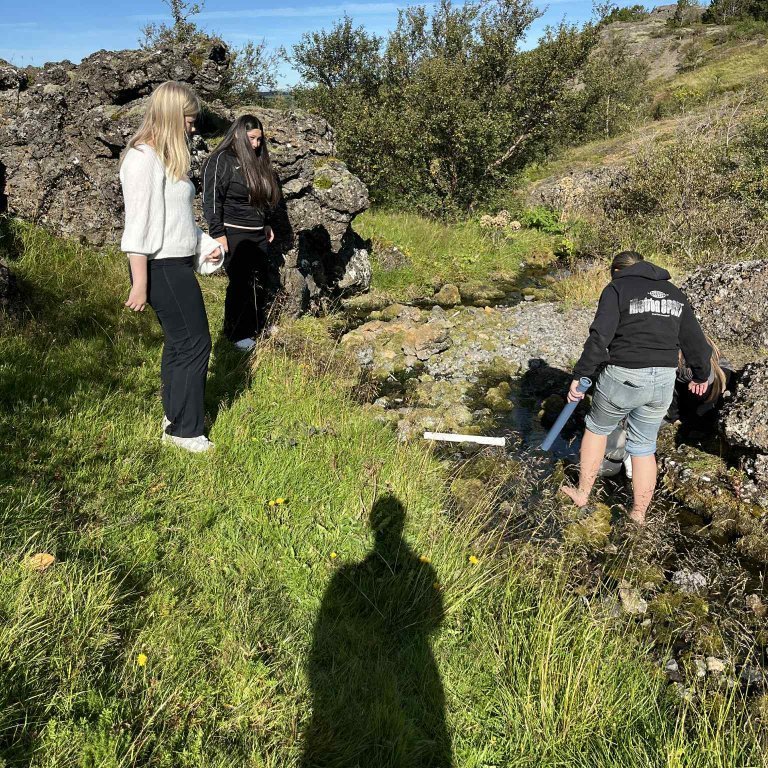 attxgxvr-u8xux1rkpegwlihnni1pqz9ykayaogum6xxz4