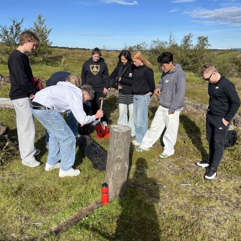 attyas1zhtsqje5syloaucwmzyovplsq09de-stbjyg-3s