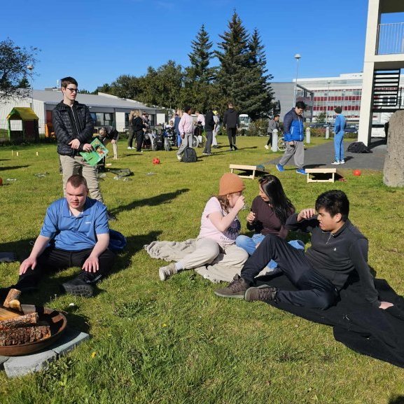 att3zqrs0hajuwtzxnfiswqsqalcnqhcykumgs9onquaii