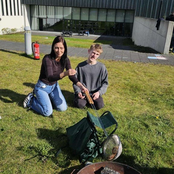 attlzb1keyvt6pzk1btvzu0gqnudpgypq5syjxusfg4quc