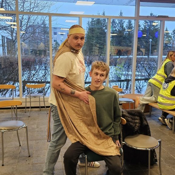 attmojsnako5ez3jh-7wyk7zfx2jlsxd1fjxre5zl5dax4