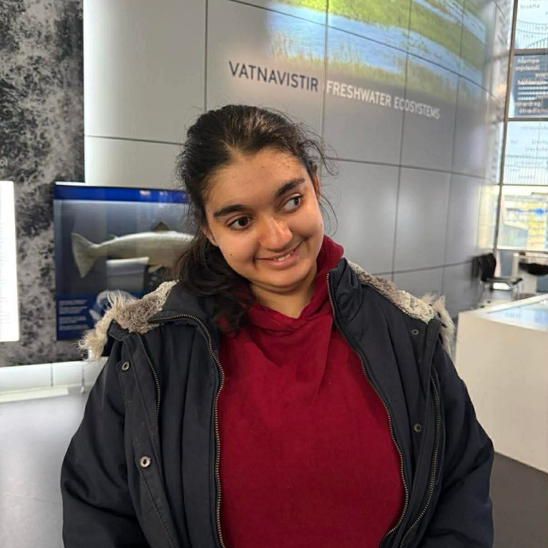 attytt4uhggn20naipqnikrssnkq3fpq1zrc1a_g_r4hyg