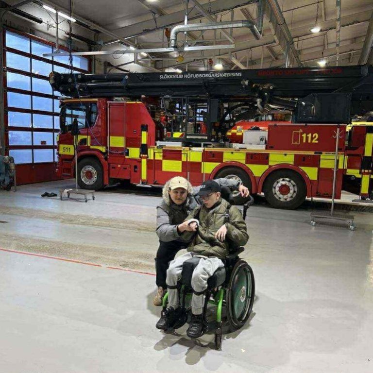 att1nfzbjsiticcecwxpa9agqpxwxvp3gbgoyj7nguc49y