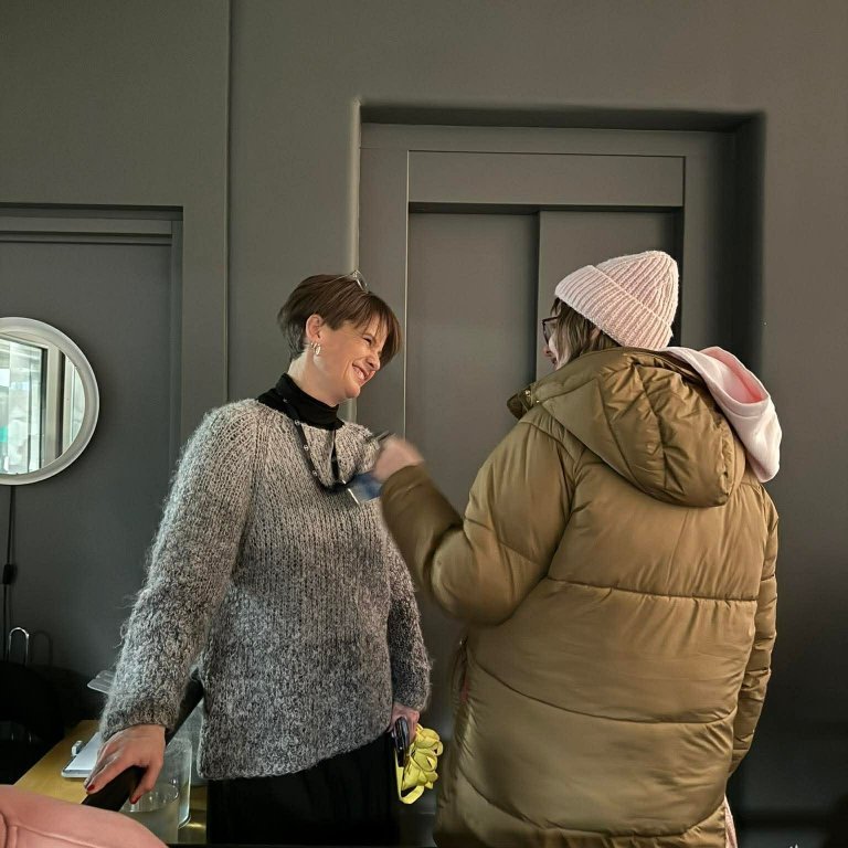 att_en7dx1ag802pd6rv553mig45gzenpox8m7b7lt6kcs