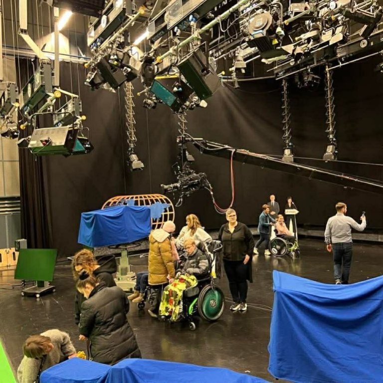 attoig2jet3-qnfmpx80zyromuwflsduhffc6wh_ro_fl4