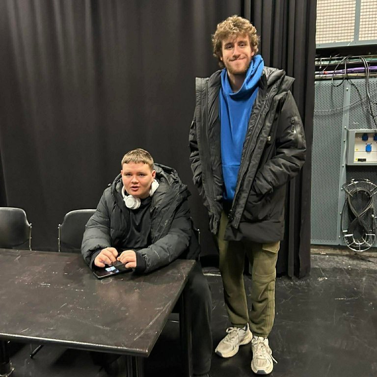 attop3tdgkgtxrqt_2lr4izi6s23gsxhrtnvvjme1dukwe