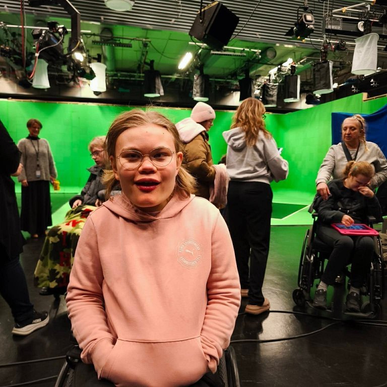 attoukbkezxpsseuzbytnsskhc2huneofplf1sho8iqlsq