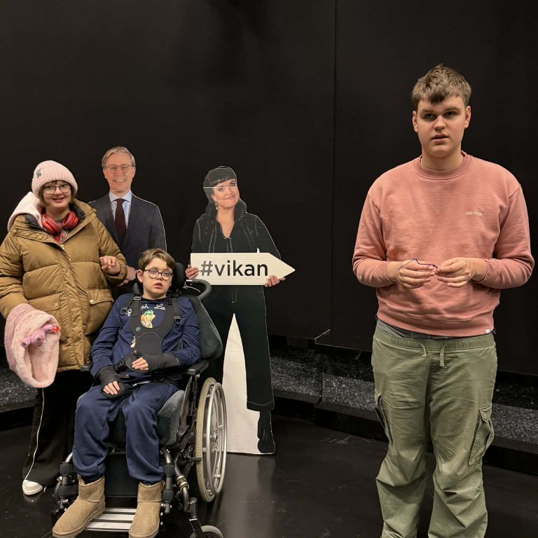 attu0zebnn0xn8k7izzgqt-umzoza1ud9fvpiox_he9foc