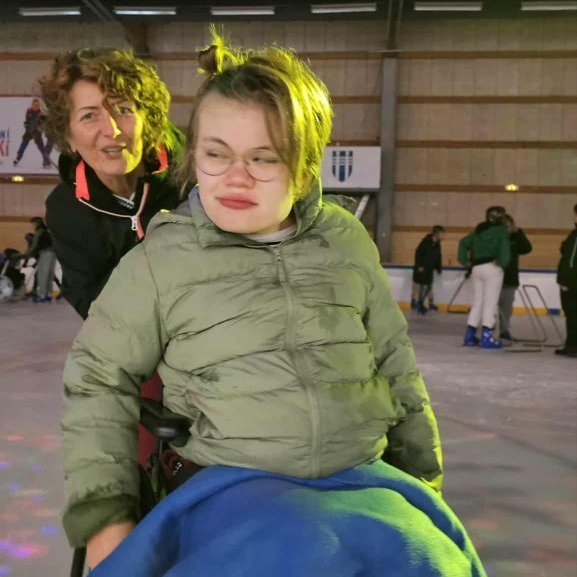 093757f4-65aa-40a2-8f50-57624b851b0e