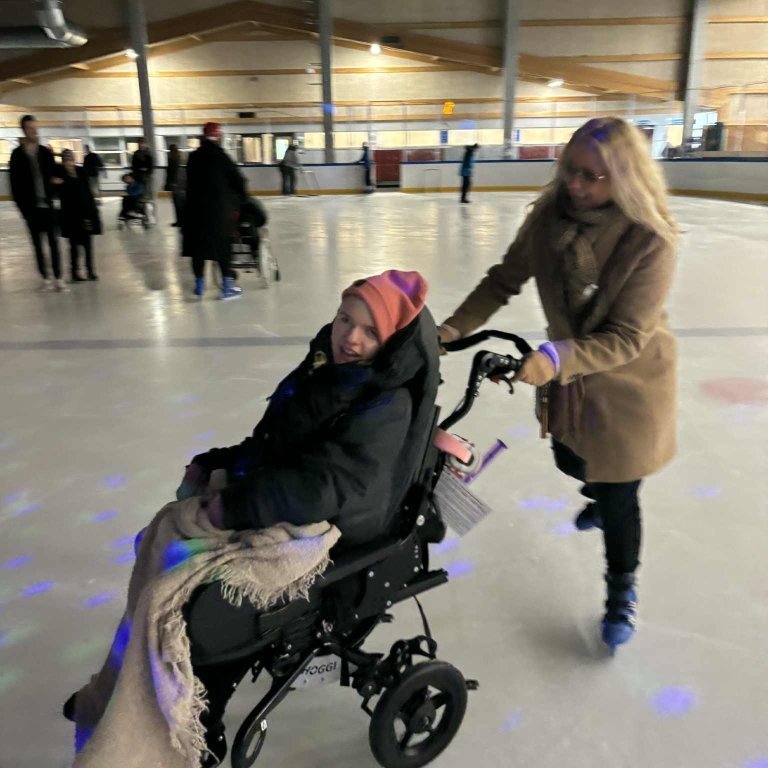 afbad049-14a8-411d-86dc-4280d6d6c022