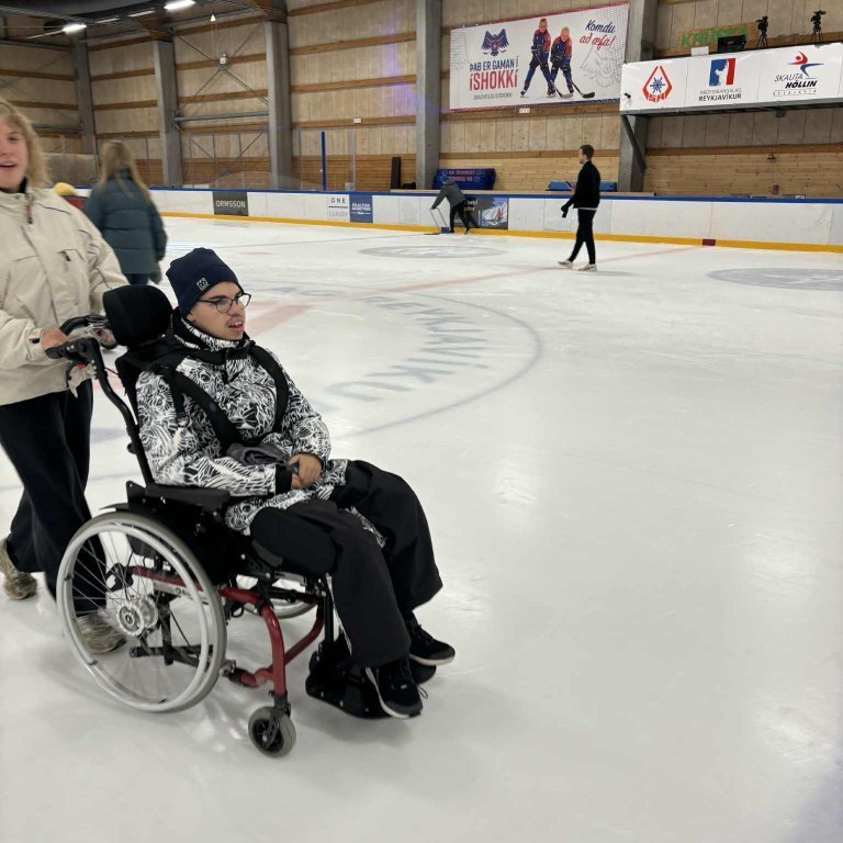 b05b4dc8-79ad-48ce-9485-fc77900eb6f9