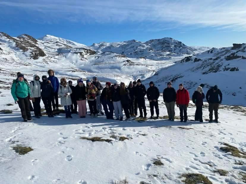 Gengið að Tröllafossi