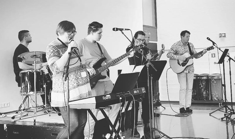 Rokkað í hádeginu