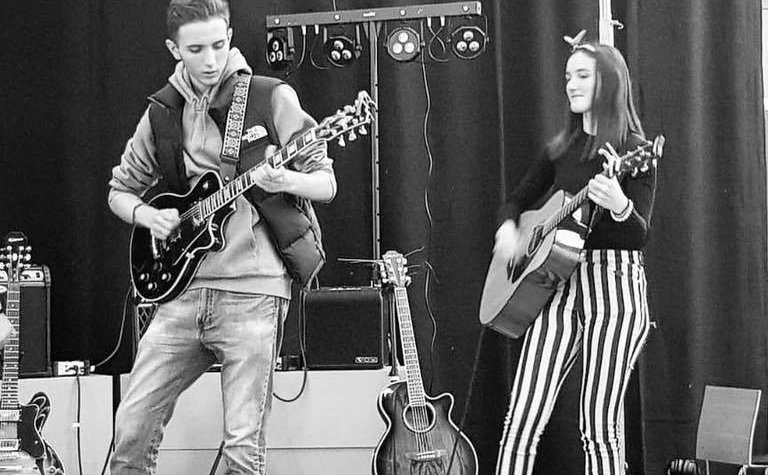 Tónsmiðjan með hádegistónleika