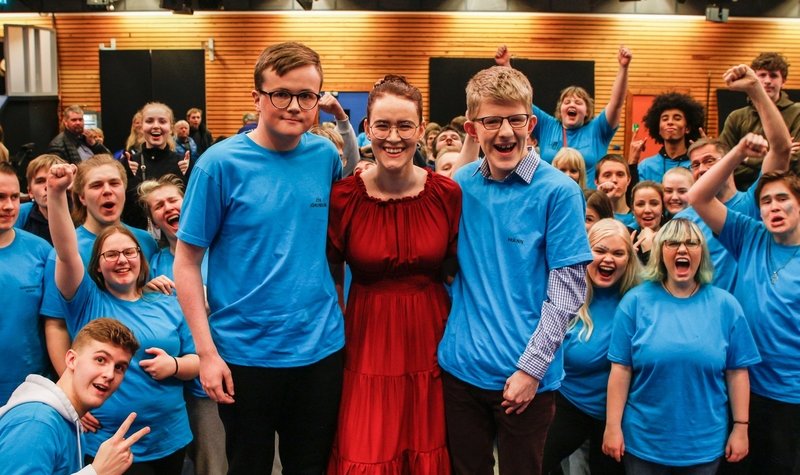 FÁ í undanúrslit Gettu betur!