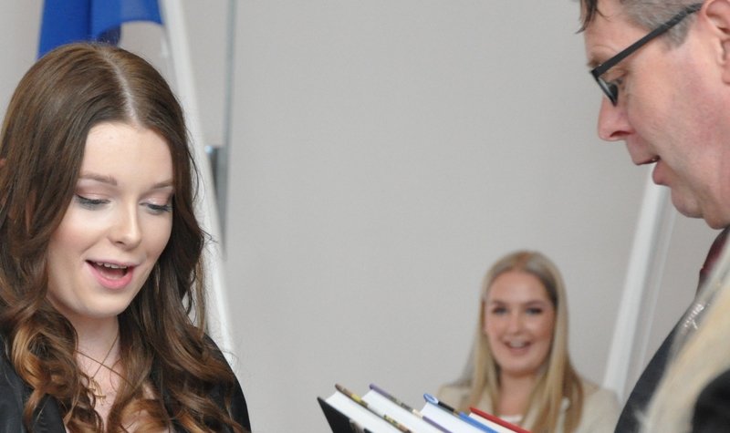 Útskrift klukkan 13 í dag