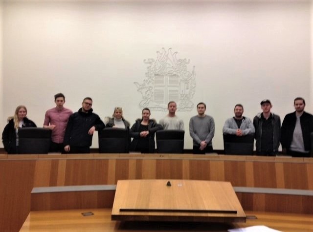 Nemendur FÁ fyrir Hæstarétti