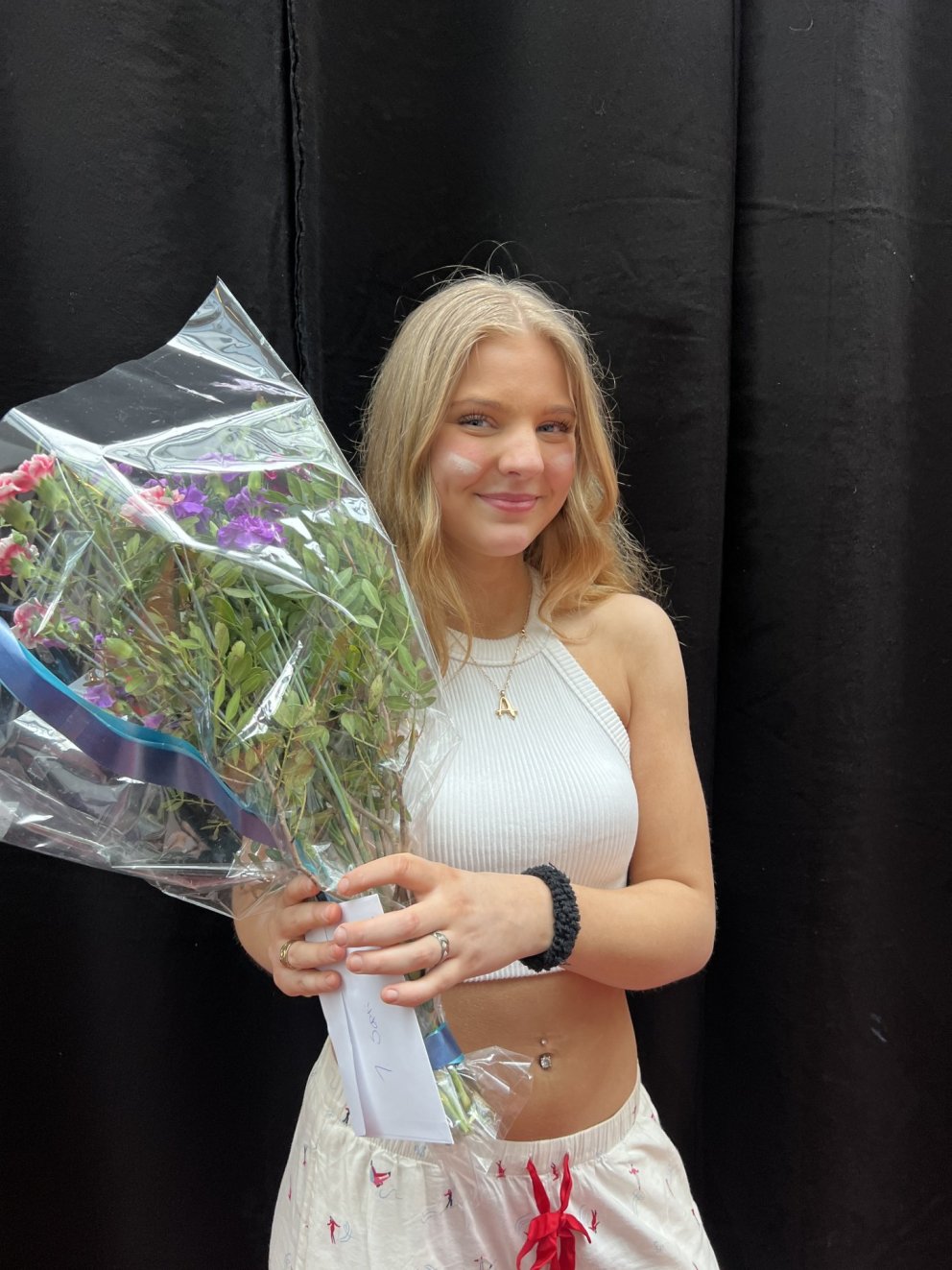 Sigurvegari Söngkeppni FÁ, Arney