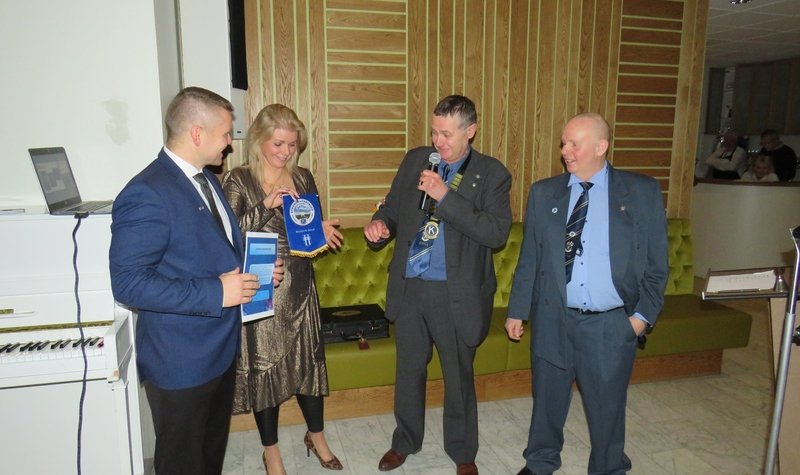 Kiwanisklúbburinn Katla styrkir sérnámsbraut FÁ