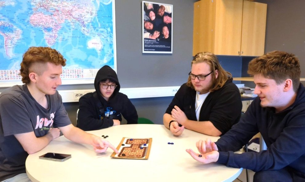 Spiluðu yfir 4.000 ára gamalt borðspil