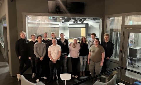 Nemar í fjölmiðlafræði í heimsókn á RÚV