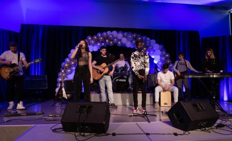 Styrktartónleikar tónsmiðju FÁ