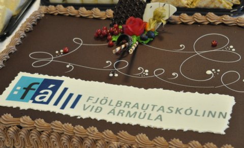 Próftími 9. maí til 19. maí