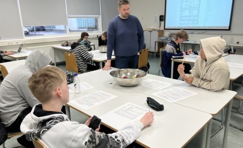 Þróun nýsköpunar- og listabrautar í FÁ