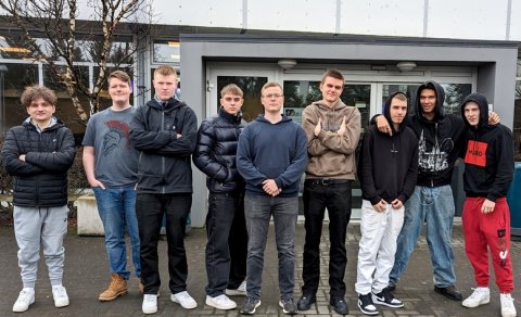 FÁ mætir FVA í FRÍS